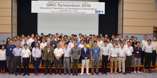 Group photo at QBiC symposium2016