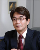 柳田センター長